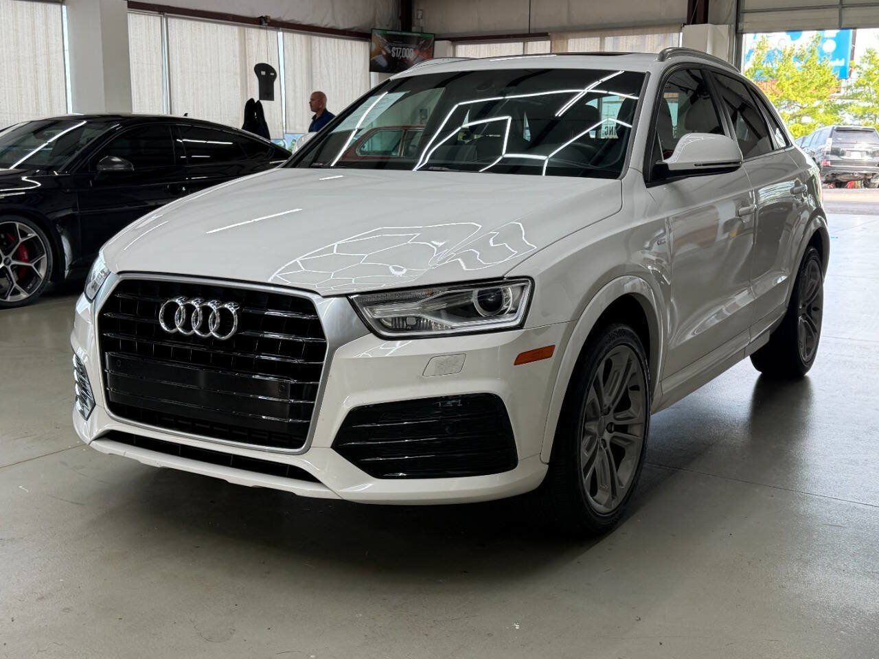 Used 2018 Audi Q3 2.0T Premium w/ Convenience Package FWD image 5