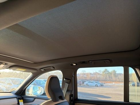 New 2026 Volvo XC90 B6 Plus w/ Protection Package Premier image 10