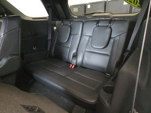 Used 2025 Ford Explorer ST AWD/4WD image 17