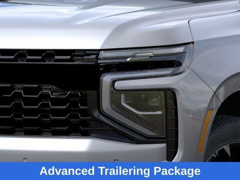 New 2026 Chevrolet Suburban Premier AWD/4WD image 11