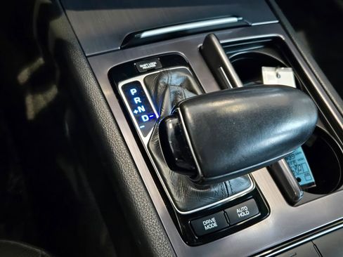 Used 2020 Genesis G80 3.8 image 23