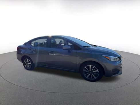 Used 2025 Nissan Versa SV FWD image 2