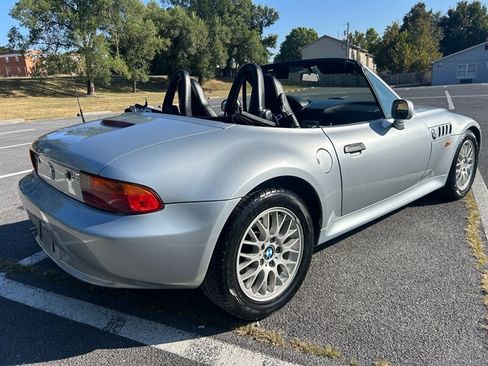 Used 1999 BMW Z3 2.5i RWD image 3