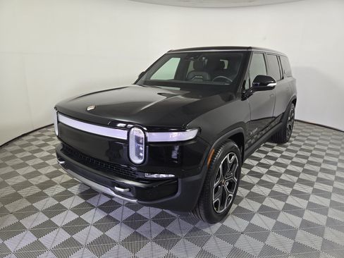 Used 2024 Rivian R1S Adventure AWD/4WD image 1