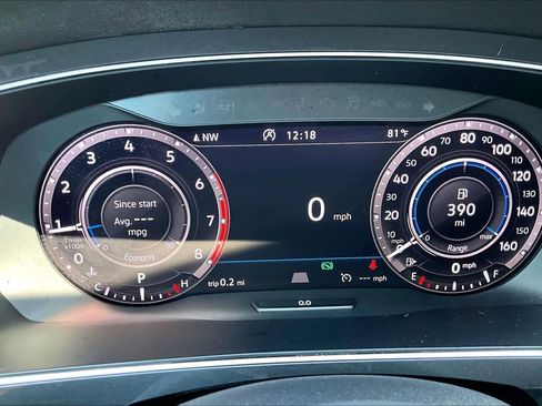 Used 2019 Volkswagen Tiguan SEL R-Line image 26