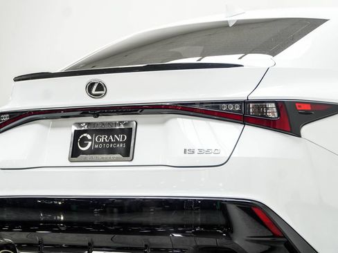 Used 2024 Lexus IS 350 F Sport RWD image 13