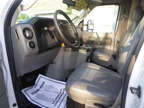 Used 2019 Ford E-350 and Econoline 350 Super Duty w/ Power Windows & Locks Group RWD image 14