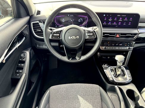 Used 2026 Kia Seltos S image 20