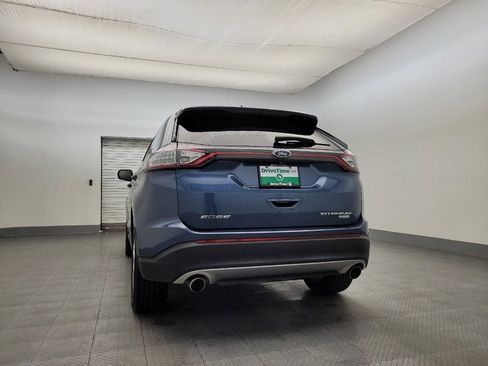 Used 2018 Ford Edge Titanium w/ Ford Safe & Smart Package image 6