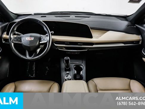 Used 2025 Cadillac XT4 Premium Luxury FWD image 25