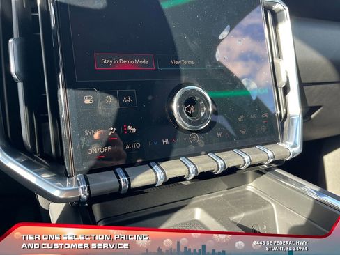 New 2026 GMC Acadia Elevation w/ Elevation Premium Package image 28