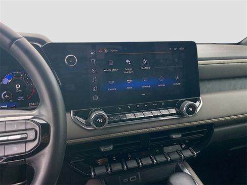 Used 2024 Chevrolet Colorado ZR2 w/ Technology Package image 14