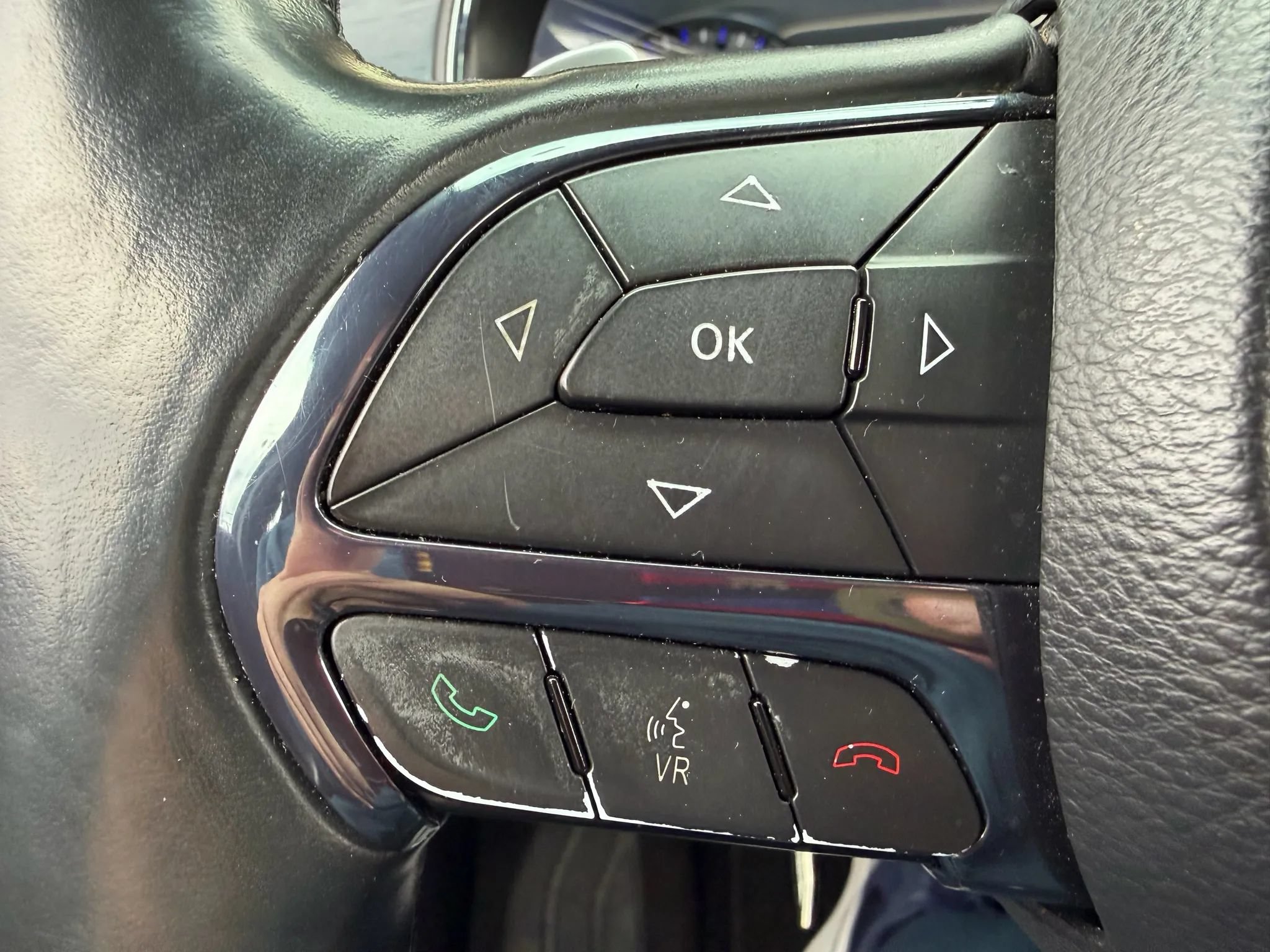 Used 2015 Chrysler 200 S w/ Navigation & Sound Group I AWD/4WD image 30
