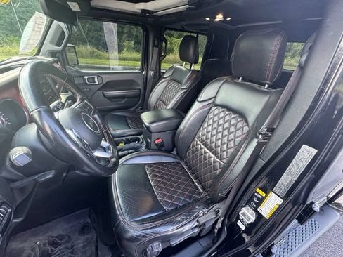 Used 2021 Jeep Gladiator Rubicon AWD/4WD image 13