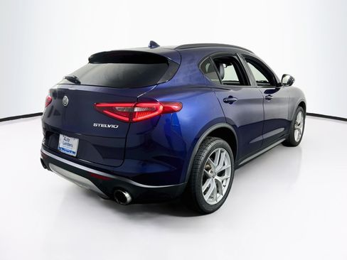 Used 2018 Alfa Romeo Stelvio Ti Sport AWD/4WD image 5
