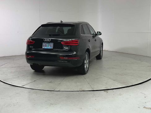 Used 2015 Audi Q3 2.0T Prestige w/ Prestige Package AWD/4WD image 2