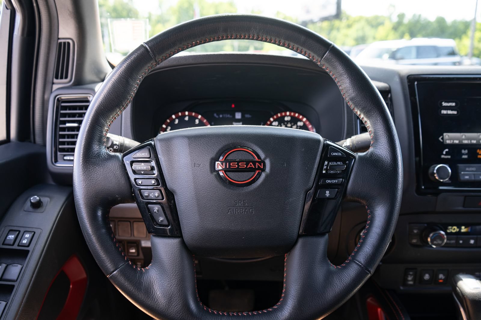 Used 2023 Nissan Frontier PRO-4X w/ Pro Convenience Package AWD/4WD image 28