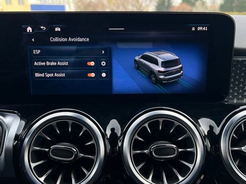 Used 2024 Mercedes-Benz EQB 300 4MATIC w/ Winter Package image 25