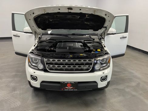 Used 2016 Land Rover LR4 HSE AWD/4WD image 45