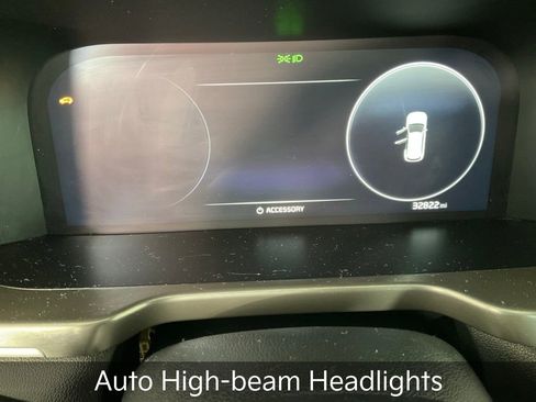 Certified 2023 Kia Sorento SX image 22