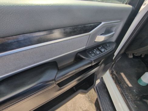 Used 2019 RAM 2500 Big Horn AWD/4WD image 11