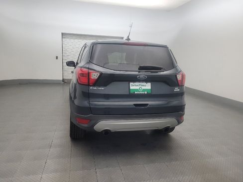 Used 2019 Ford Escape SE FWD image 6