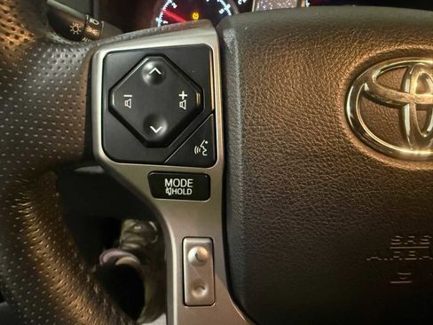Used 2023 Toyota 4Runner Limited image 30