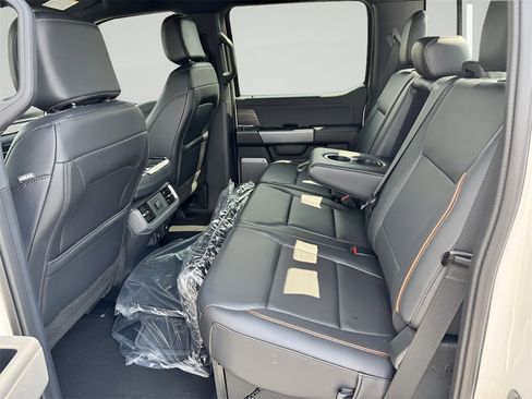 New 2025 Ford F150 Lariat w/ Equipment Group 501A Mid image 33