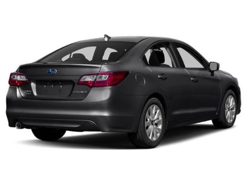 Used 2016 Subaru Legacy 2.5i Premium AWD/4WD image 2