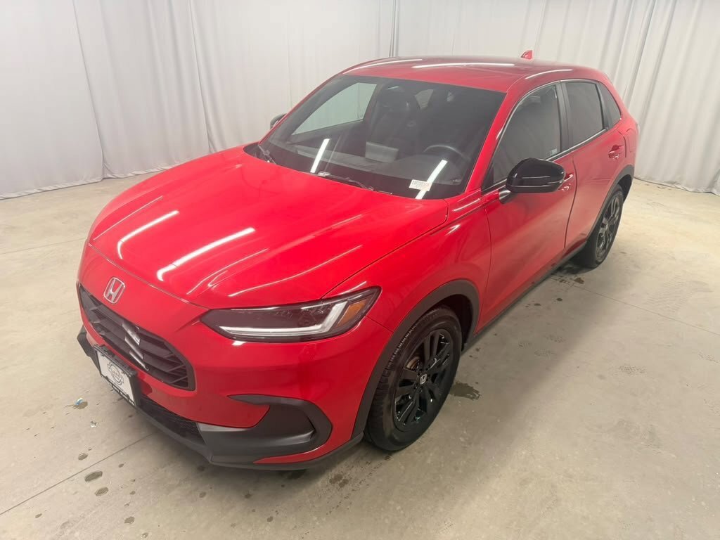 Certified 2026 Honda HR-V Sport image 3