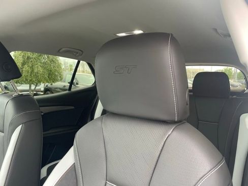 New 2026 Buick Envision Sport Touring AWD/4WD image 21
