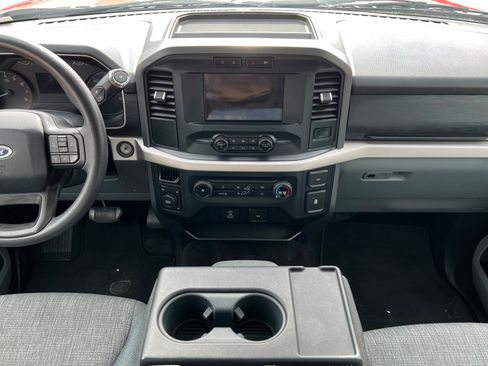 Used 2021 Ford F150 XLT AWD/4WD image 14