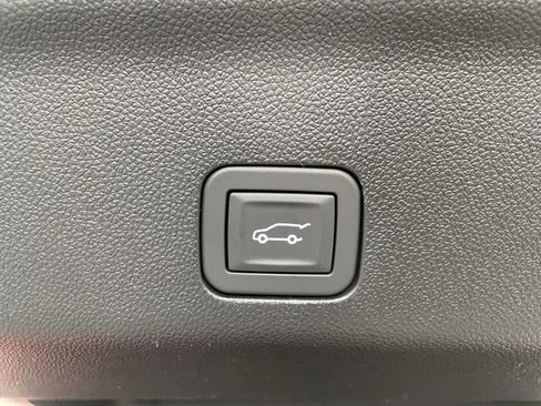 New 2026 GMC Yukon AT4 image 11