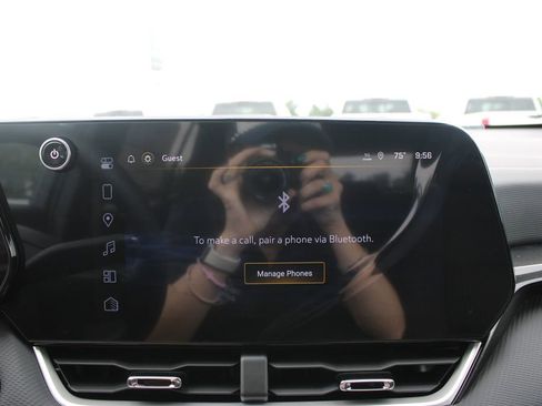 New 2026 Chevrolet Equinox LT w/ Safety and Technology Package FWD image 44