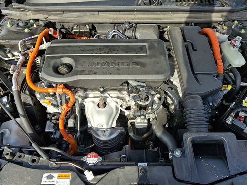 Used 2024 Honda Accord Sport image 29