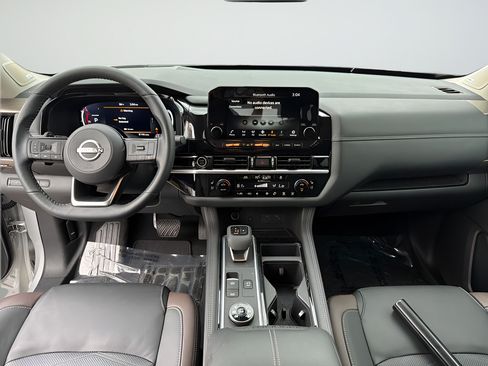 Certified 2024 Nissan Pathfinder Platinum w/ Cargo Package AWD/4WD image 26