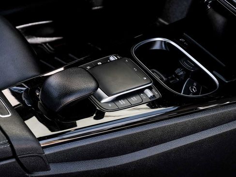 Used 2022 Mercedes-Benz A 220 image 25