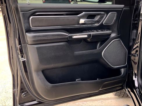 Used 2019 RAM 1500 Laramie image 20