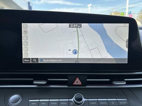 Certified 2025 Hyundai Elantra SEL FWD image 27