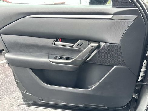 Certified 2023 MAZDA CX-50 2.5 S w/ Preferred Plus Pkg image 25