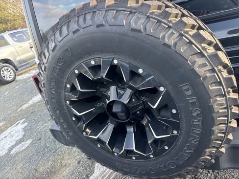 Used 2022 Jeep Wrangler Unlimited Sport image 27