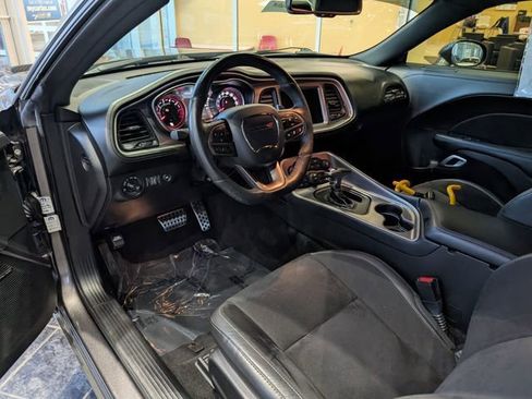 Used 2021 Dodge Challenger R/T Scat Pack w/ Dynamics Package image 11