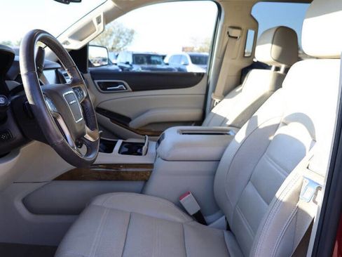 Used 2017 GMC Yukon Denali w/ Open Road Package image 13