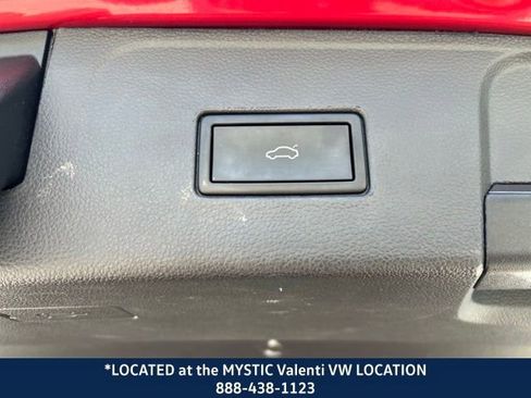 Used 2022 Volkswagen Atlas SEL Premium image 20