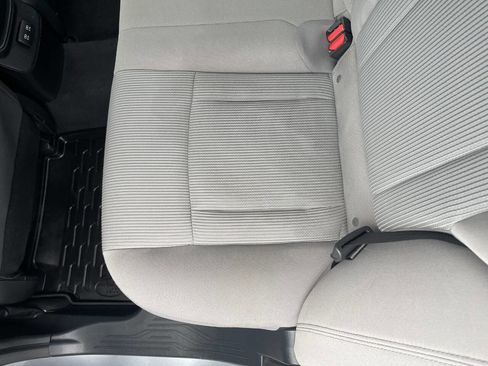 Used 2020 Subaru Legacy Premium image 23