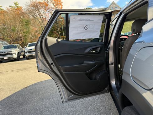 New 2026 Chevrolet Trax ACTIV w/ Driver Confidence Package image 24