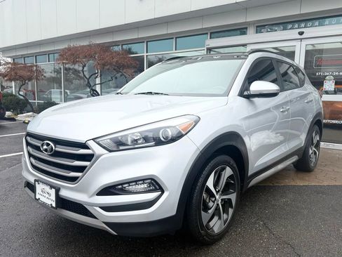 Used 2018 Hyundai Tucson Value image 3