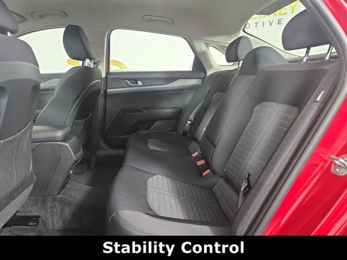 Used 2025 Kia K5 LXS image 13