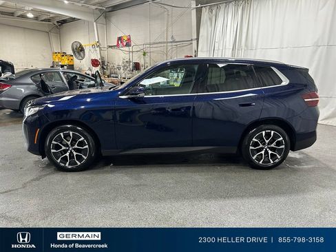 Used 2025 BMW X3 xDrive30i AWD/4WD image 5