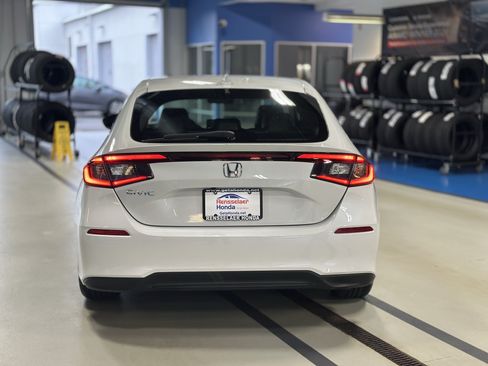 Used 2023 Honda Civic EX-L image 6
